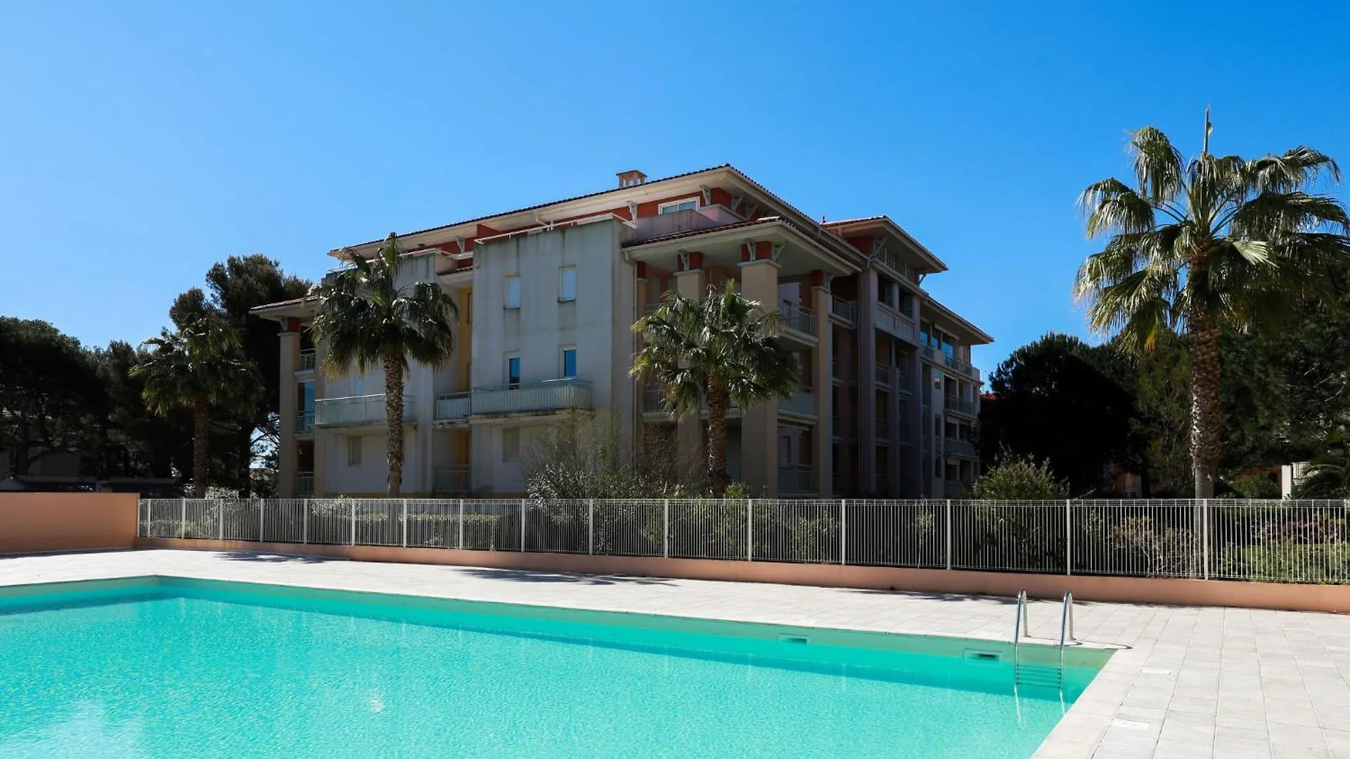 Apartment Les Calanques Du Parc-9 By Interhome Saint Aygulf France