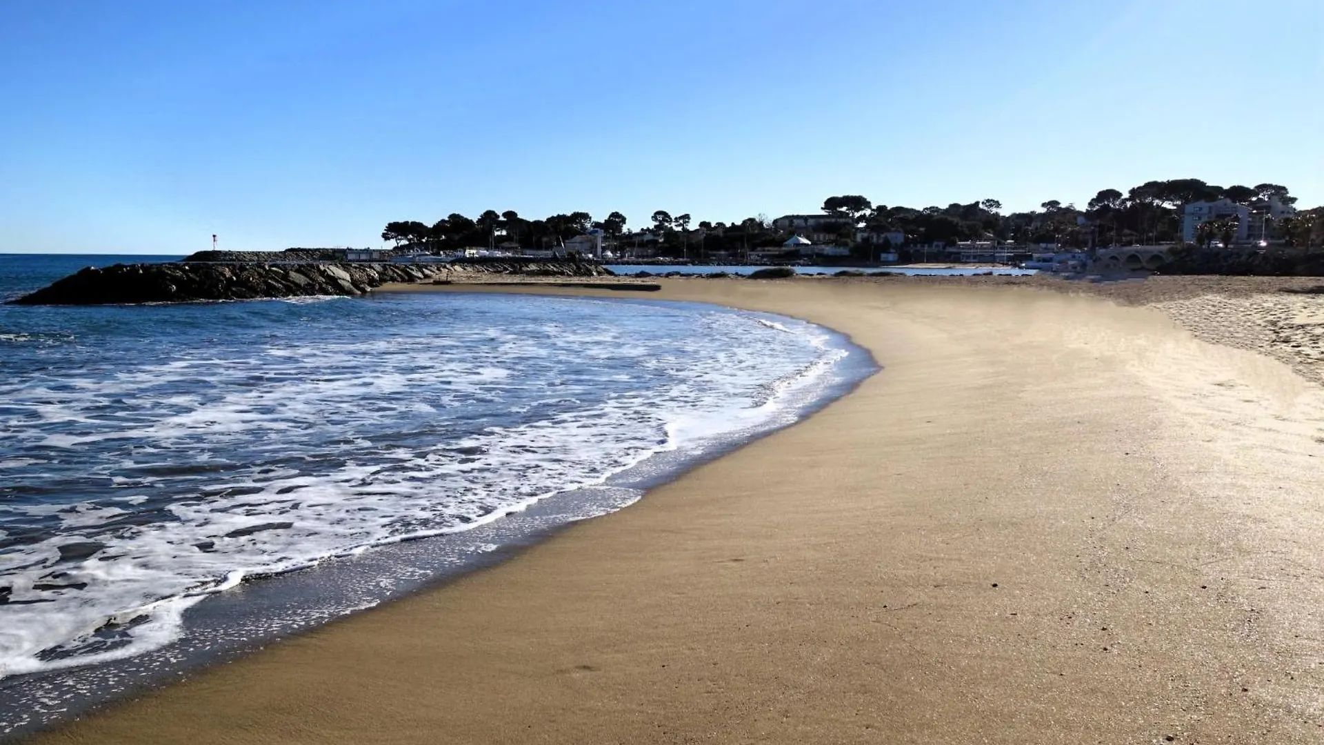 Apartment Les Calanques Du Parc-9 By Interhome Saint Aygulf